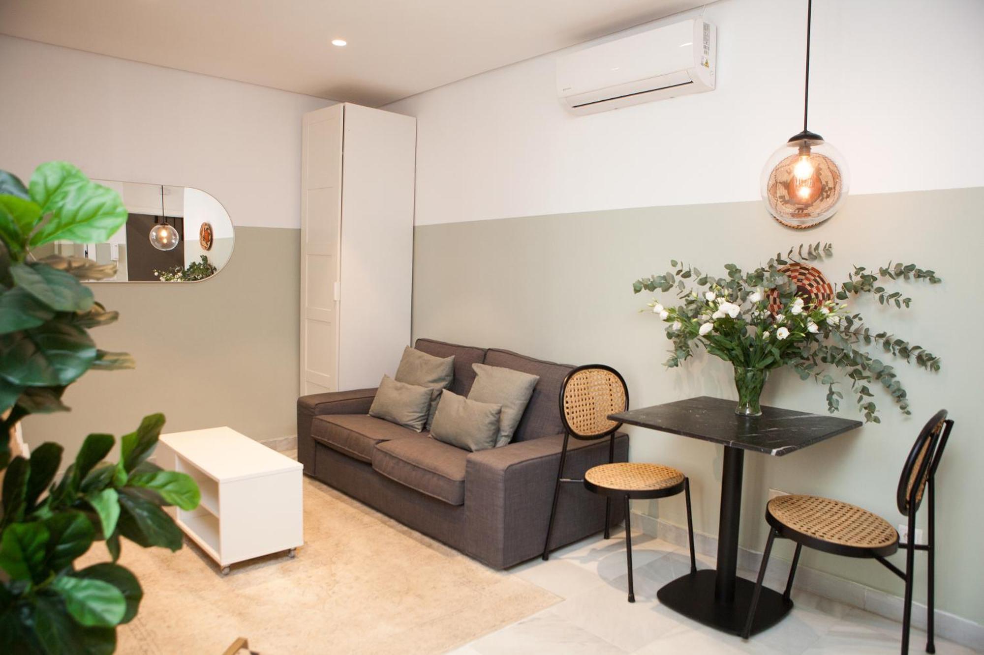 Galera Suites Seville Exterior photo